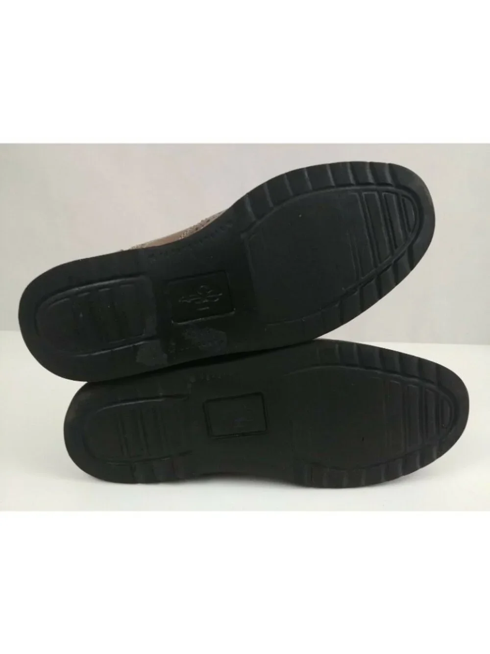 Cole Haan this cole